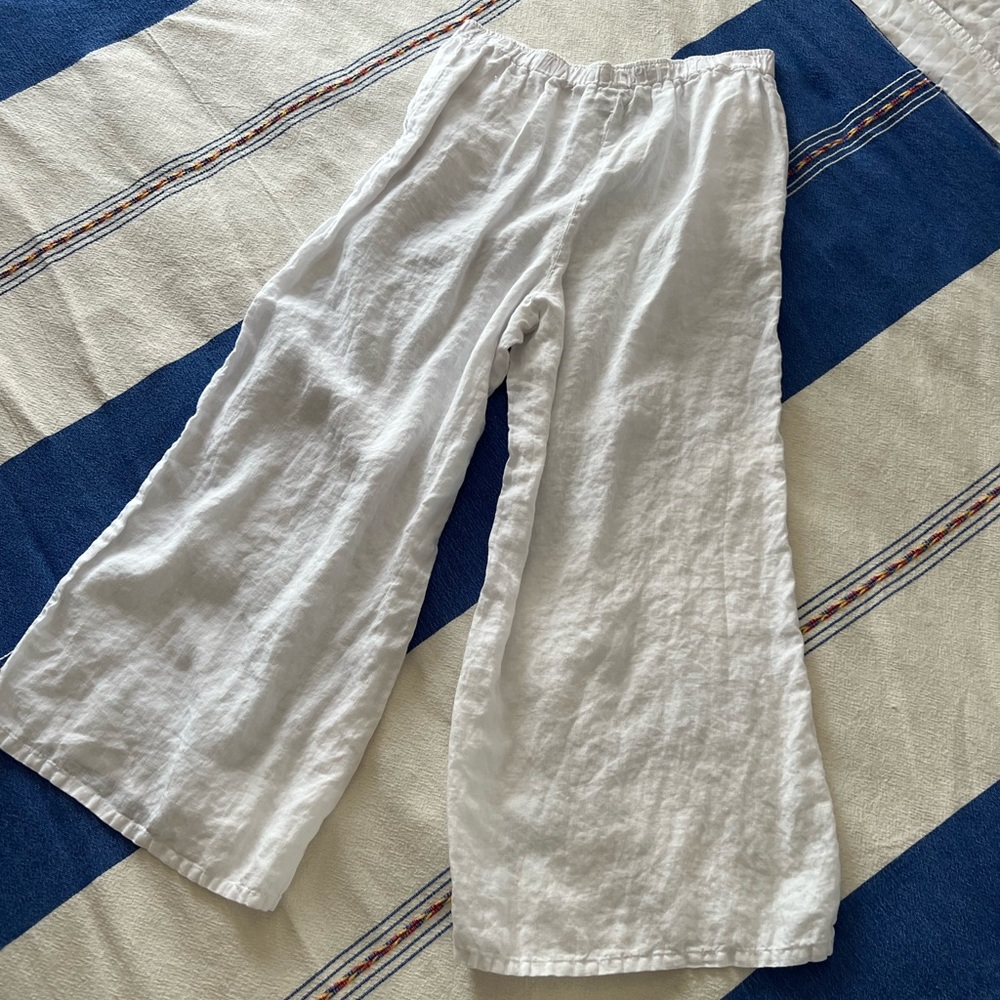 White linen wide leg crops